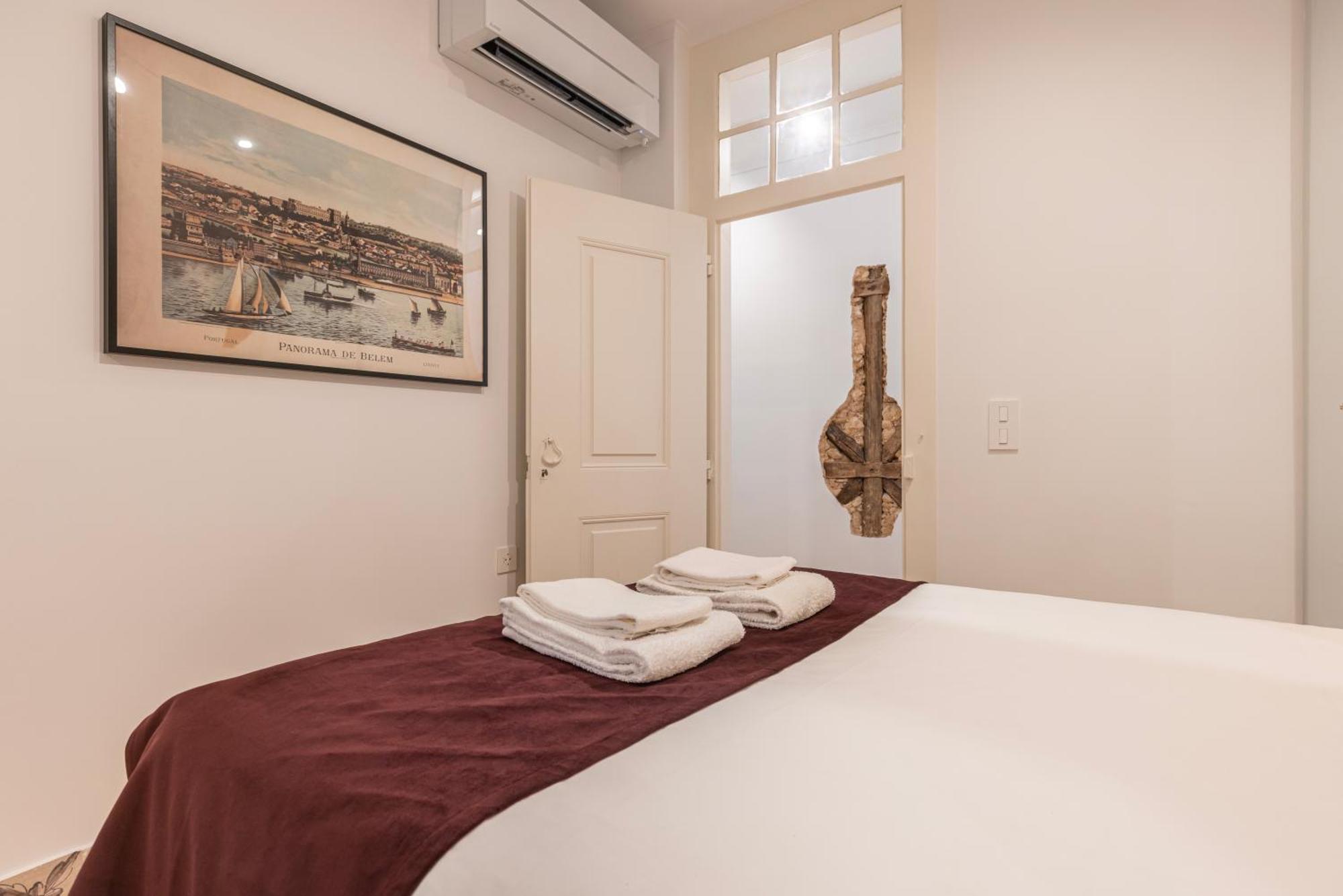 Figueira Quality Apartments By Lovelystay Lisbon Exterior photo